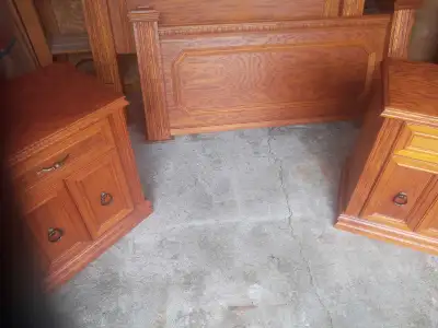 Oak Wood Bdrm Set, View more