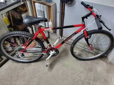 Velo de montagne vintage nishiki 18 vitesses roues 26p, View more