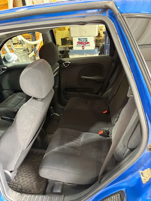 2005 PT Cruiser in Cars & Trucks in Strathcona County - Image 6