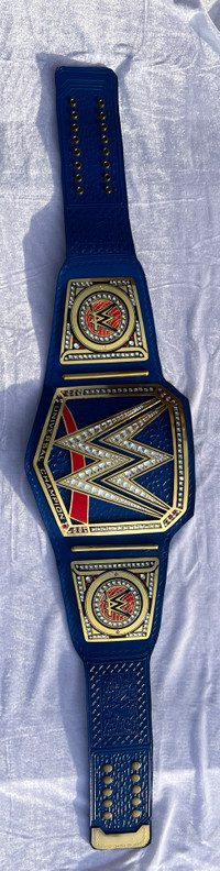 WWE Universal Championship Wrestling Belt Replica
