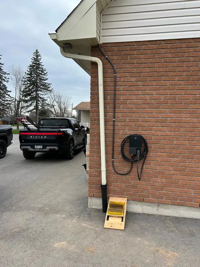 EV Charger Install (SWTCH) 456524662183700481
