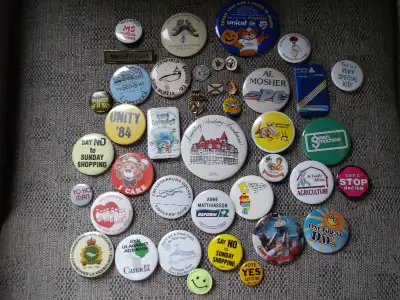 Neighbour has a nice collection of older pin back buttons. He is also selling RARE and a select lot...
