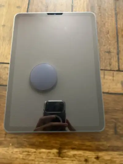 Ipad Air M1, View more