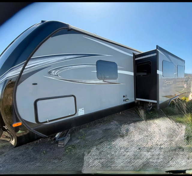 2014 Aerolite Dutchman in Travel Trailers & Campers in Regina - Image 2