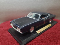 Maisto 1969 Ford Torino Talladega DieCast Special Edition 1 18th