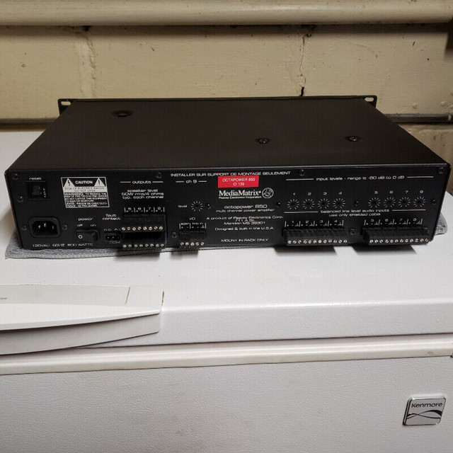 8 channel power amplifier-PEAVEY in Stereo Systems & Home Theatre in City of Toronto - Image 2