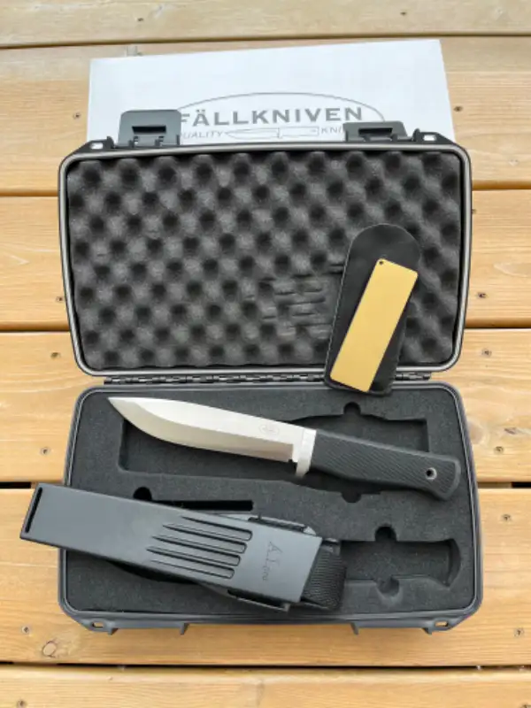 Fallkniven A1 Pro knife with presentation case64639724493186122