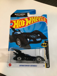 Hot Wheels Batman Forever Batmobile DC Comics diecast car
