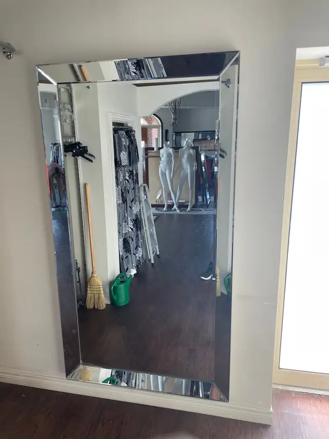 3 mirrors 62863259100802122