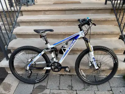 Trek Fuel EX 7 Full Suspension Mountain Bike, View more