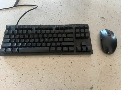 Hey!! Selling my old computer I built myself about 5 years ago. Specs are: 1080GPU 16GB DDR6 Ram 2TB...