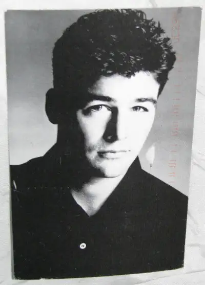 KYLE CHANDLER, EMMY WINNER - FRIDAY NIGHT LIGHTS SIGNED, TV GDE, View more