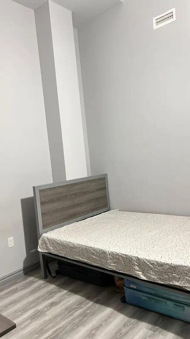 Private Room for Rent near WLU & UWaterloo – $700