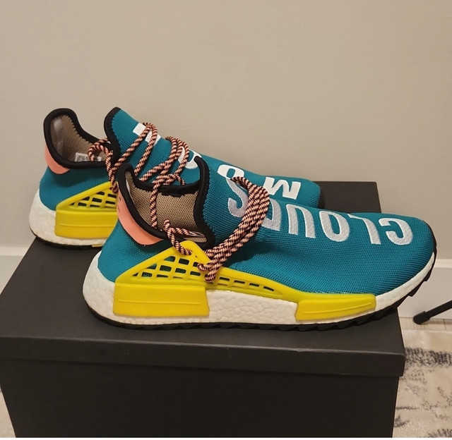 Adidas Pharrell Human Race Cloud Moon NMD Limited edition sz9.5 in Men's Shoes in City of Toronto - Image 3