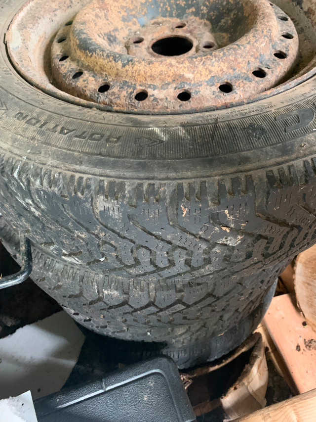 Older snow tires on rims for 2004 Civic...FREE in Tires & Rims in Ottawa