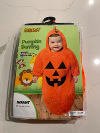 HALLOWEEN Spirit Infant Pumpkin Bunting Costume Size 0-6 months.