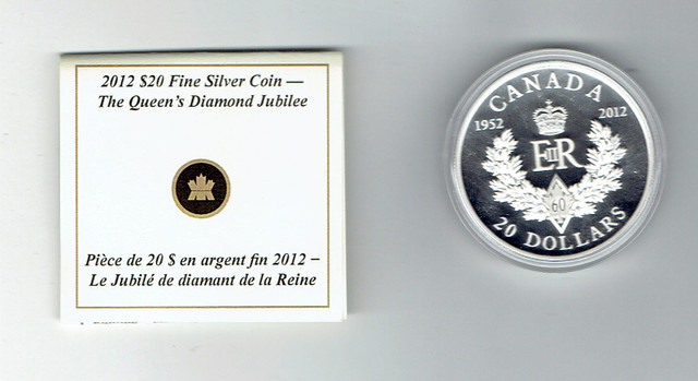CANADA. 4 SILVER COIN The QUEEN'S DIAMOND JUBILÉÉ 1952-2012. dans Art et objets de collection  à Ville de Montréal