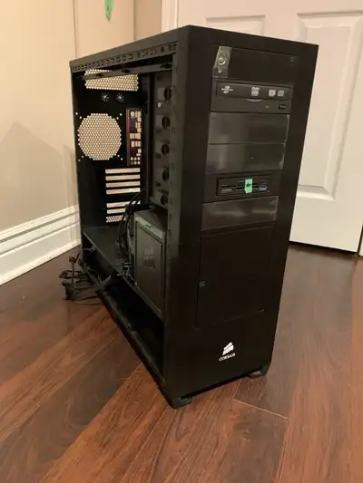 Corsair Obsidian 800D Full-Tower PC Case, View more