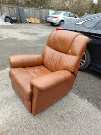 leather eclining Chair