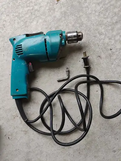 Perceuse Makita, View more