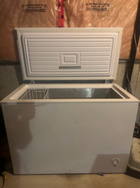 Chest Freezer Frigidaire