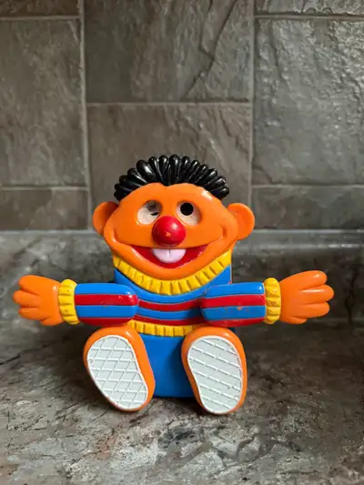 VINTAGE 1988 ILLCO SESAME STREET ERNIE, View more