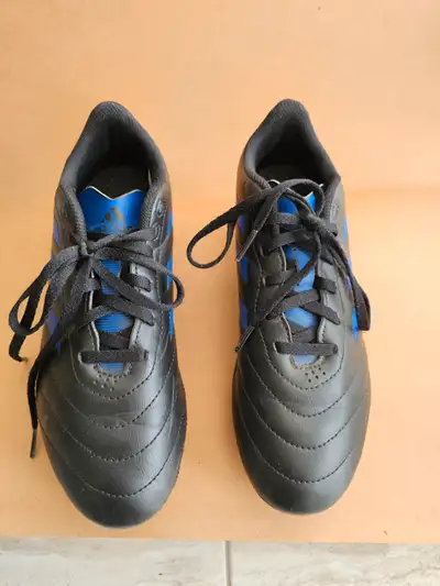 Adidas Soccer Cleats Shoes Size : US6, UK5.1/2, FR38.2/3​​, View more