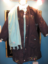 Winter coat for a girl/Manteau d'hiver pour fille