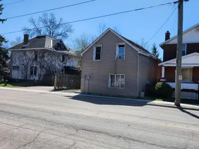 Off Market Wholesale Legal Duplex in North Bay ON 557 Fisher St, North Bay ON Two Story 2+1 Bedrooms...