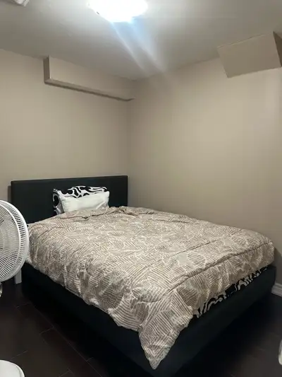 PRIVATE ROOM IN A FULLY FURNISHED BASEMENT FOR A FEMALE