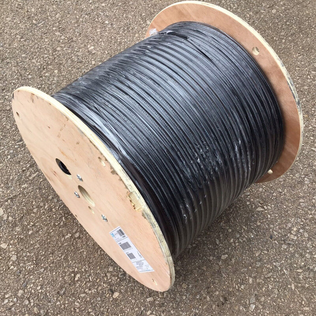 Commercial grade cable wire  7 reels - each 1000ft - each $200 in Other Business & Industrial in Oakville / Halton Region - Image 3