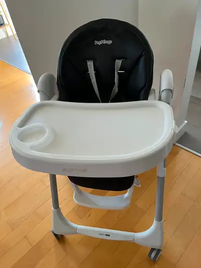 chaise haute bébé Peg Perego, View more
