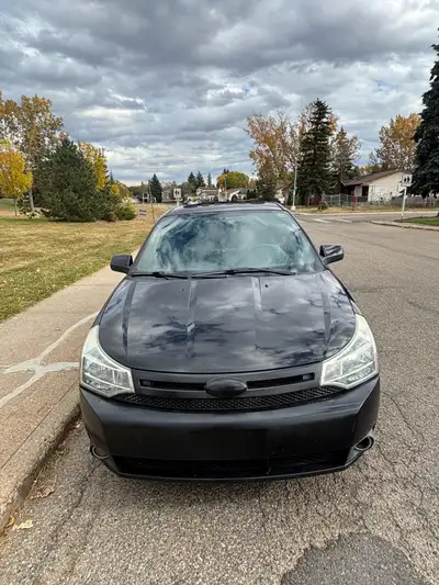 Selling my 2009 Ford Focus SES with approximately 182,000kms. I’ve owned it since the summer of 2022...