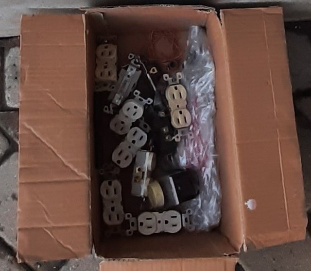 Electrical parts and bulbs Electrical Gatineau Kijiji