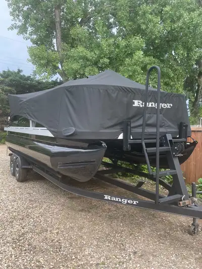 2024 Ranger Pontoon,20 ft.,90 h.p. fishing boat,table,depth finder ,used only one hour last year.Loc...
