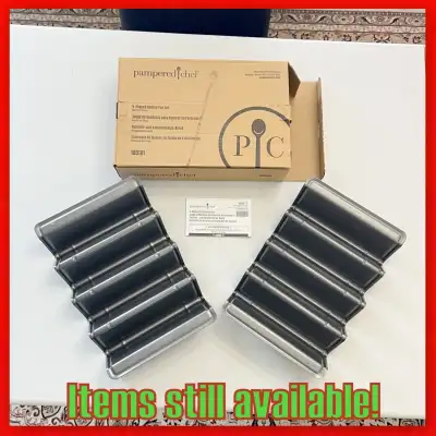Brand New V-Shaped Baking Pan Set by Pampered Chef!, View more