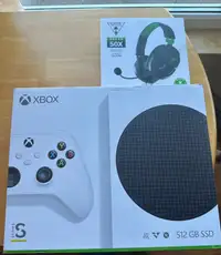 Xbox series S and turtlebeach headset