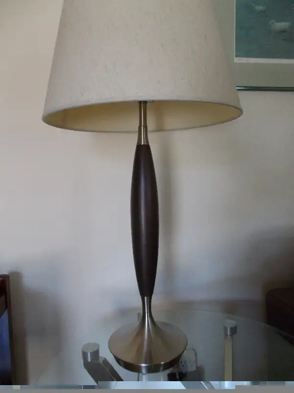 Table Lamps - Retro Style in Indoor Lighting & Fans in Hamilton - Image 9