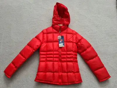 Aosikidi Sport Women’s Jacket Small, View more