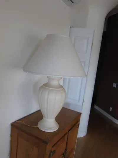 Lampe(s) à vendre, View more