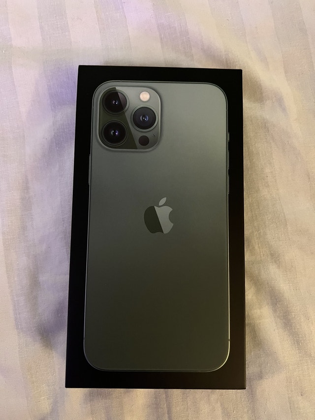 IPhone 13 Pro Max 256 Gb Cell Phones Saskatoon Kijiji