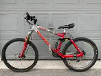 Kona Stinky Dual Suspension Mountain bike - Medium