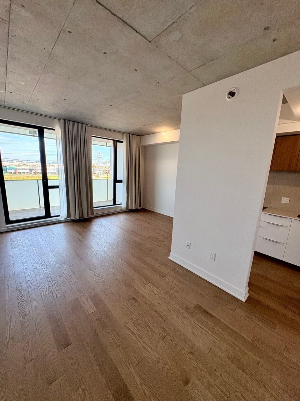 Studio lumineux – Oria 2, Quartier DIX30• 2