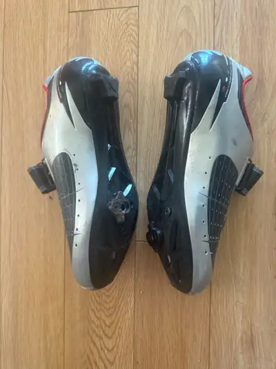 ‍♂️ Premium Italian Design Cycling Shoes (With Cleats), View more