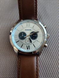 New out of the box working men's Fossil watch