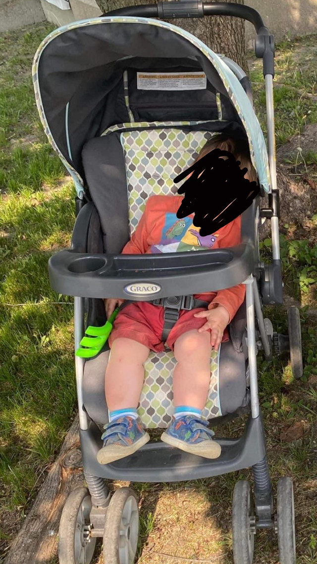 Stroller  in Strollers, Carriers & Car Seats in North Bay