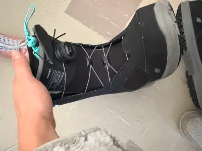 K2 Raider snowboard boots – Men’s Size 9, View more