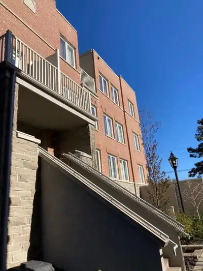 Well Kept Modern 2 Bedroom 2 Storey Stacked Townhouse In Etobicoke Richgrove Village, Bright & Spaci...