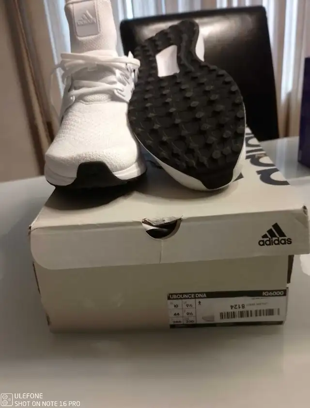 BNIB MEN'S ADIDAS UBOUNCE DNA ALPHASKIN in Men's Shoes in Kitchener / Waterloo - Image 5