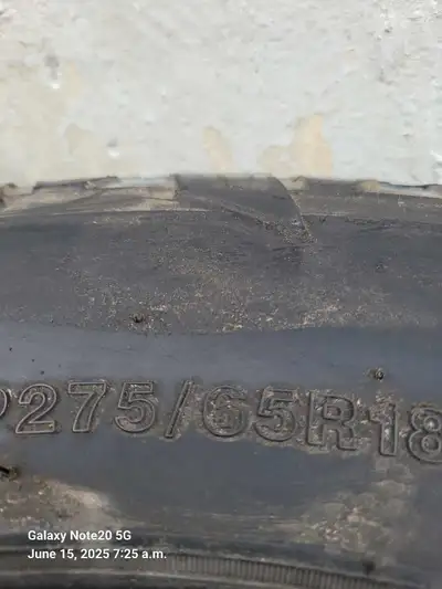 I have 4 tires for jeep Sahara exillent tires all 4 tires have same treads amount all same no damage...
